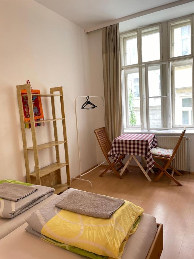 City Apartment And Rooms Wien Eksteriør bilde